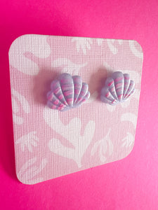 Periwinkle translucent shell studs