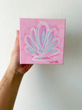 Load image into Gallery viewer, Small Shell Checkered Canvas No. 2