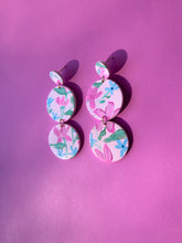 Load image into Gallery viewer, Petal Party in Circle Dangle
