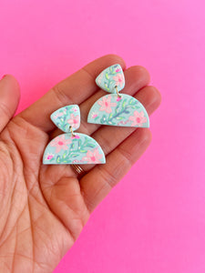Dancing calypso earring style 2