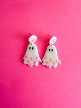Load image into Gallery viewer, Daisy Ghosts