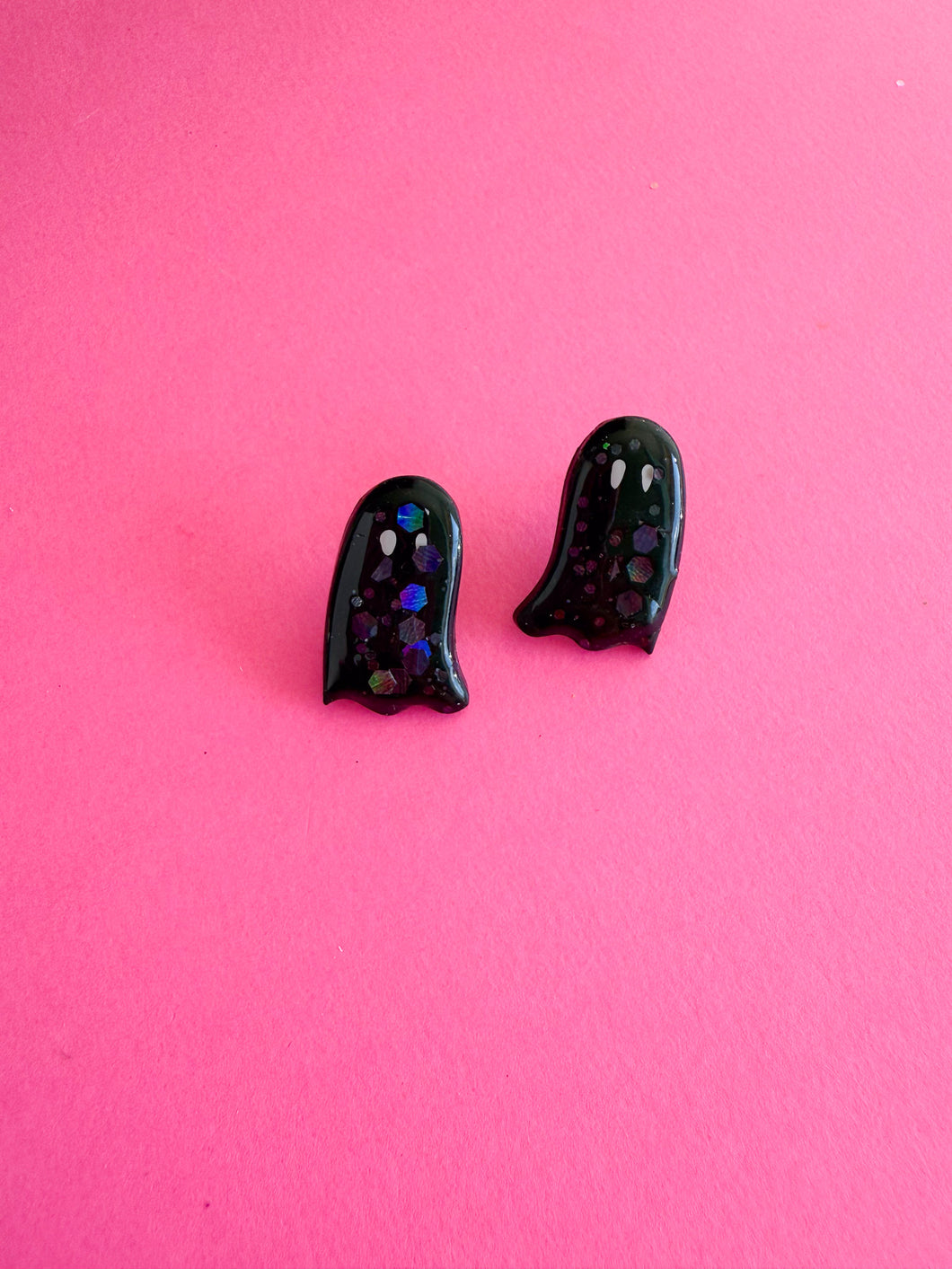 Black Sparkle Ghost Stud
